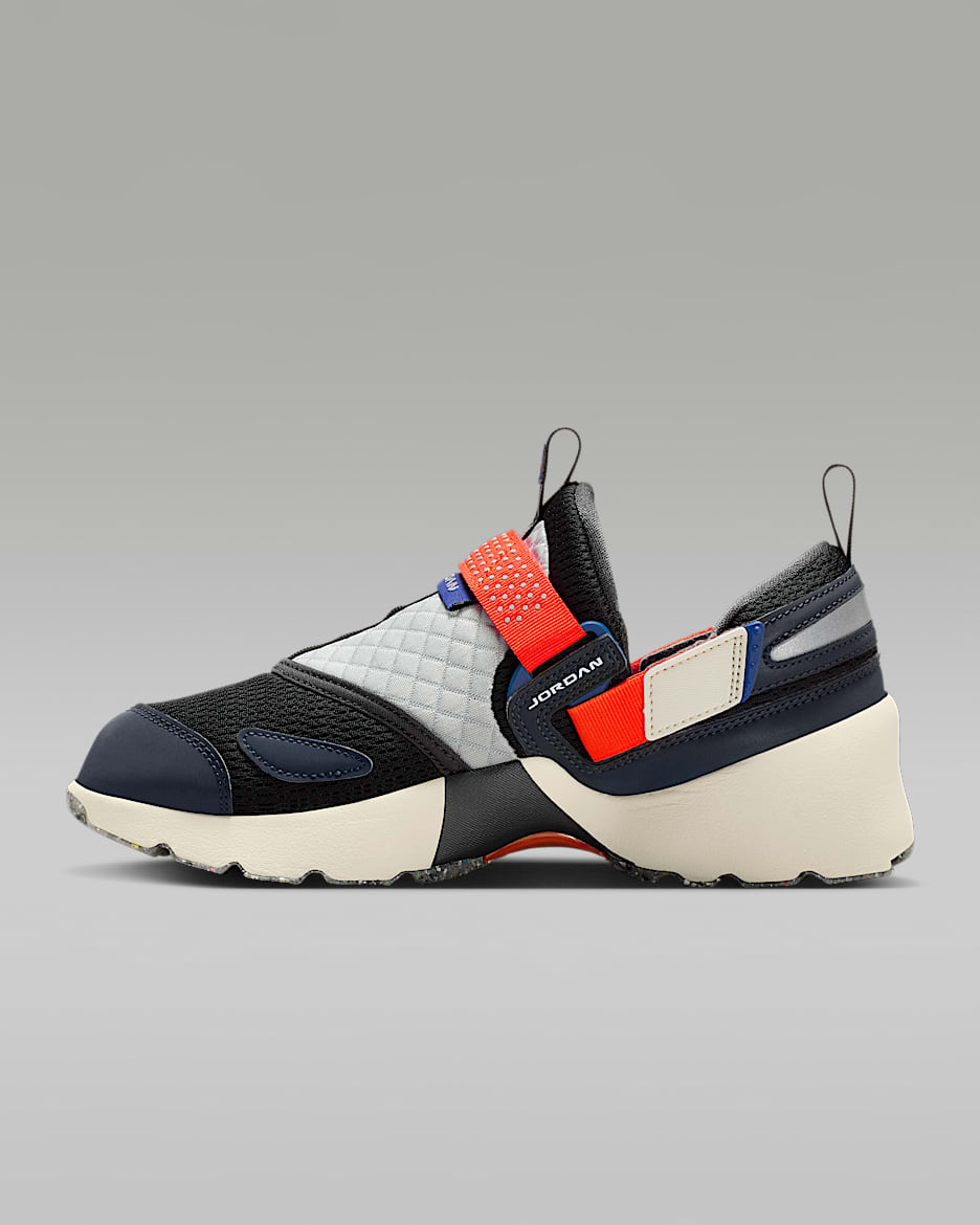 NIKE★Jordan Trunner LX★22-29cm★革新的デザイン★人気 Jordan Trunner LX Women's Shoes. Nike ID